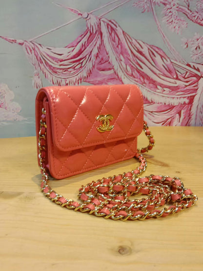 Chanel VIC Gift Quilted Mini Wallet on Chain in Pink/Coral Apricot MIcrochipped
