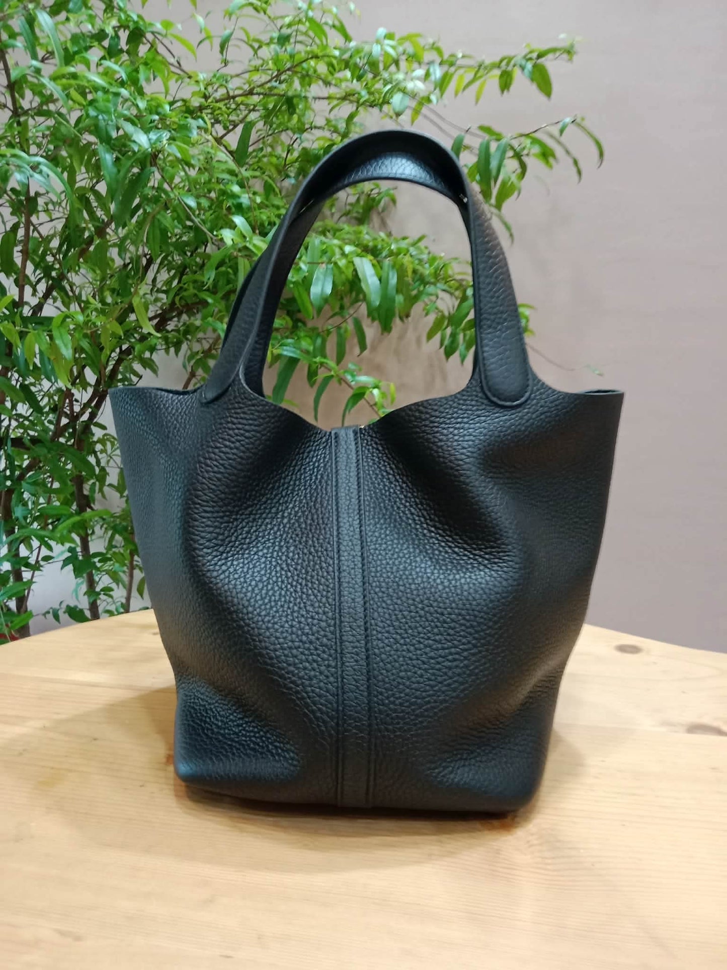 Hermes Picotin 22 Noir Clemence Stamp U 2022