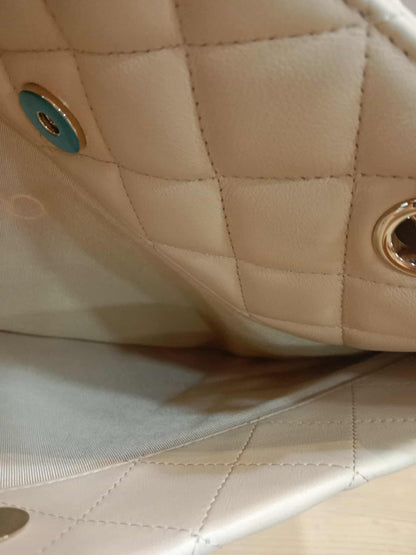 Chanel Classic CC Tote Beige Lambskin Series 21