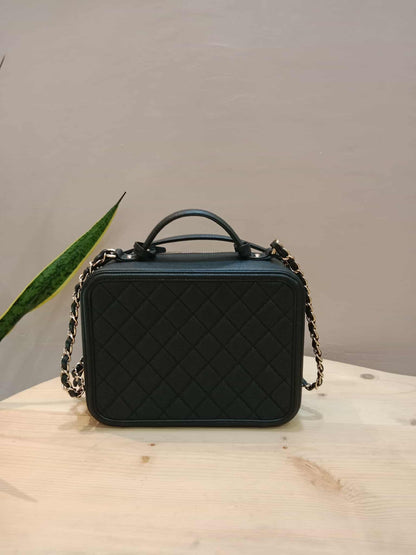 Chanel CC Filigree Vanity Case Caviar Black Large Series 29