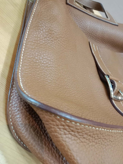 Hermes Halzan 31 Clemence Gold Stamp R 2014