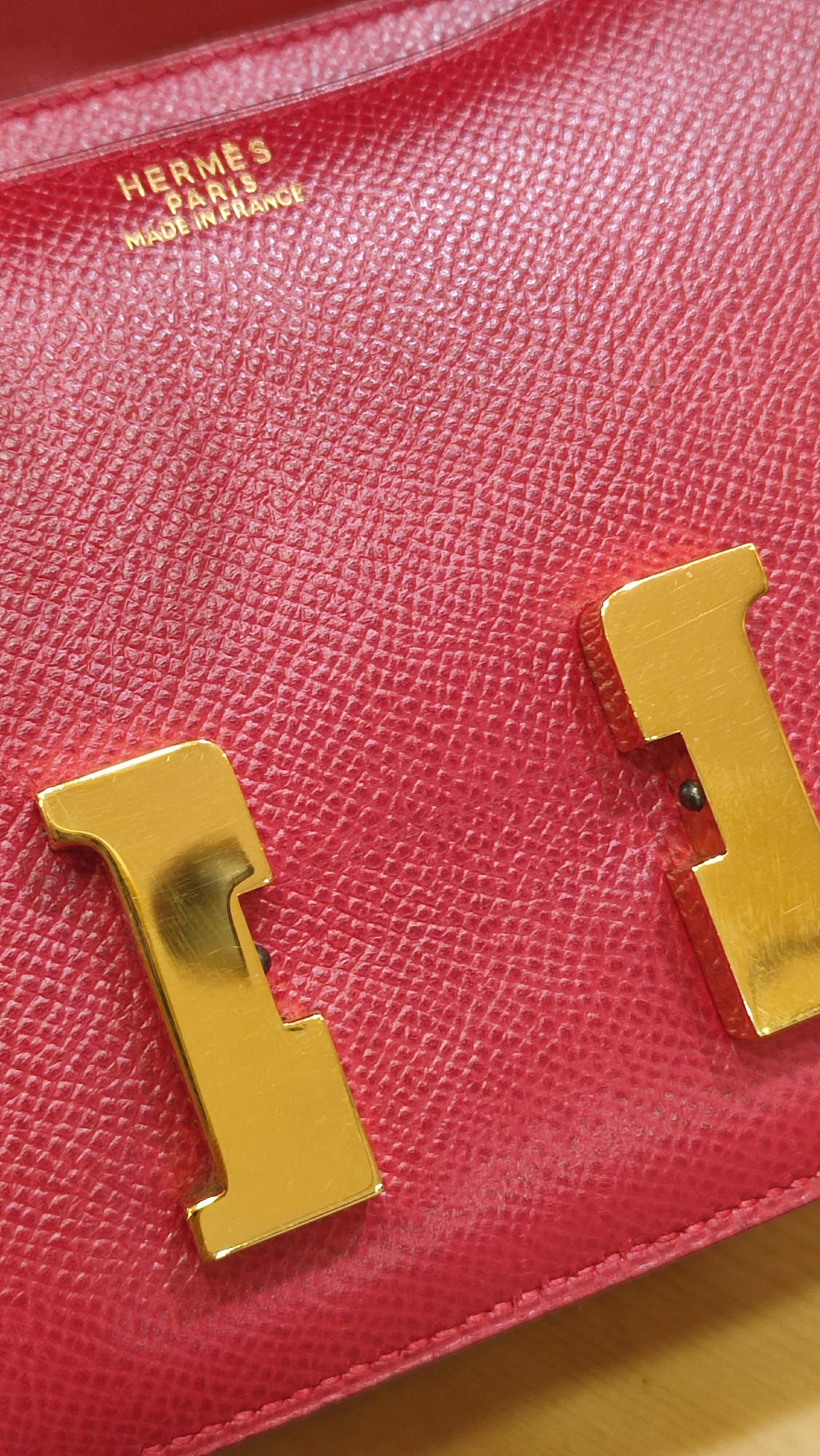Hermes Constance 18 Red Courchevel Stamp Y Circle 1995