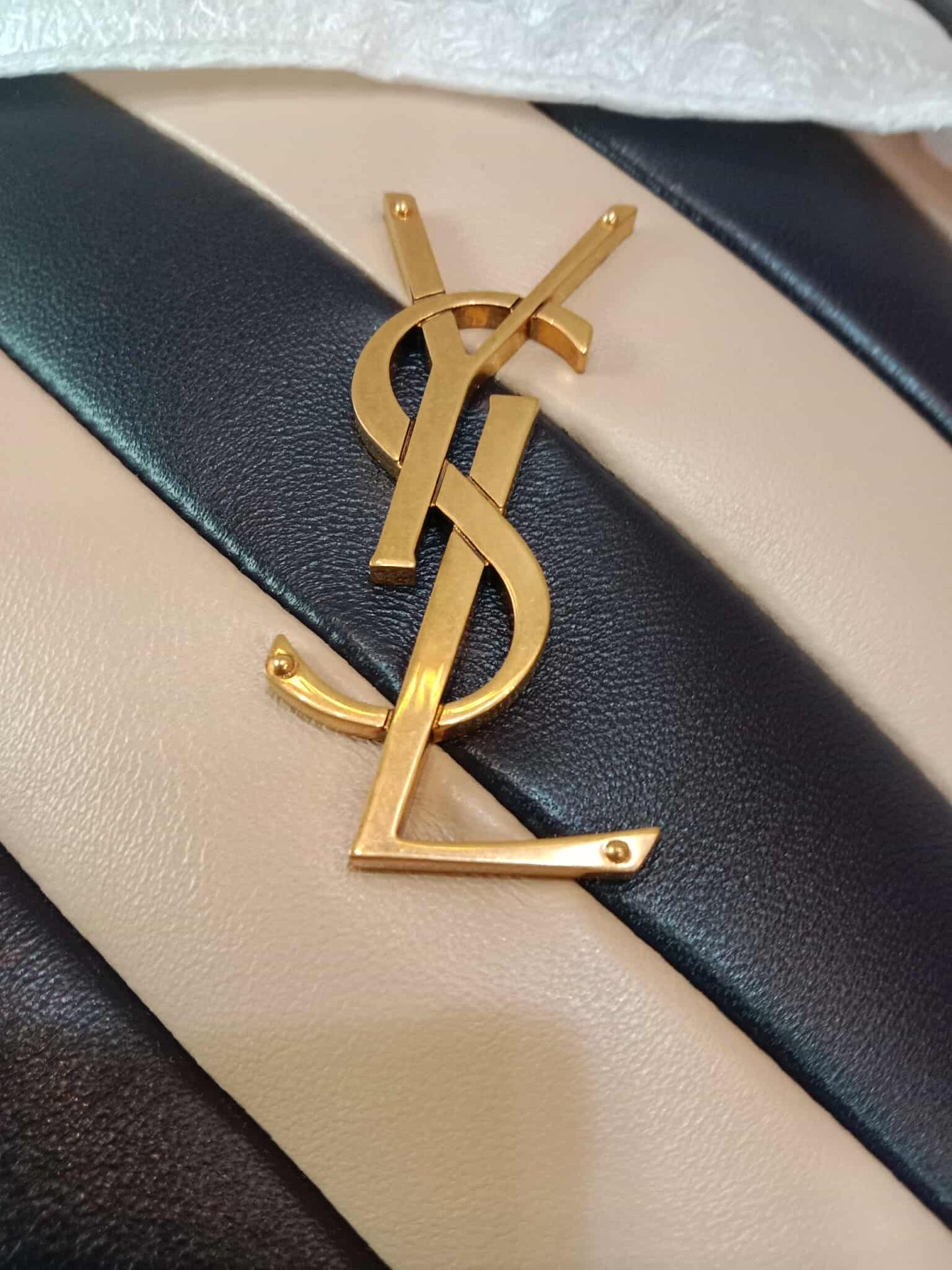 Saint Laurent Alix Stripes Quilted Leather Bucket Bag Bicolor Beige/Black