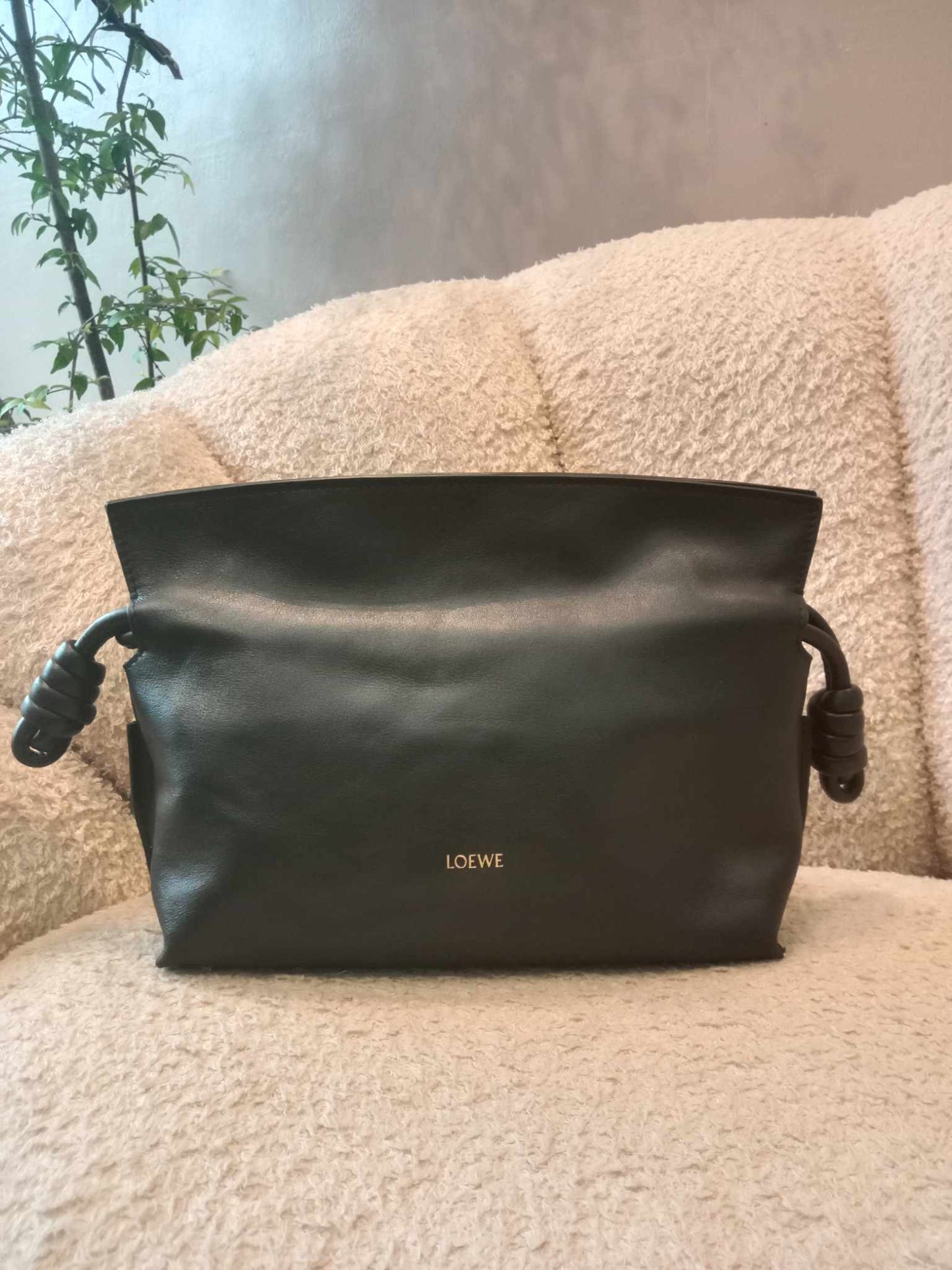 Loewe Flamenco Knot Clutch Calfskin Black