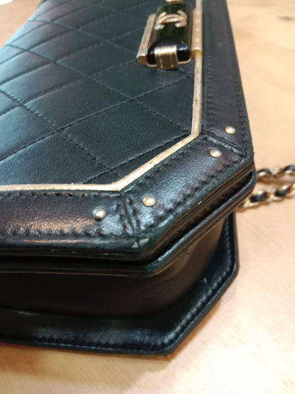 Chanel CC Crossing Leather Chain Shoulder Bag Lambskin Series 23