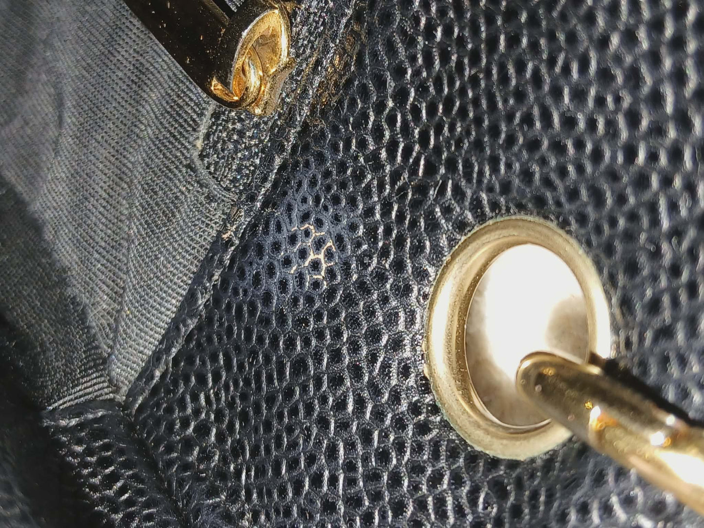 Chanel PST Black Caviar Series 8