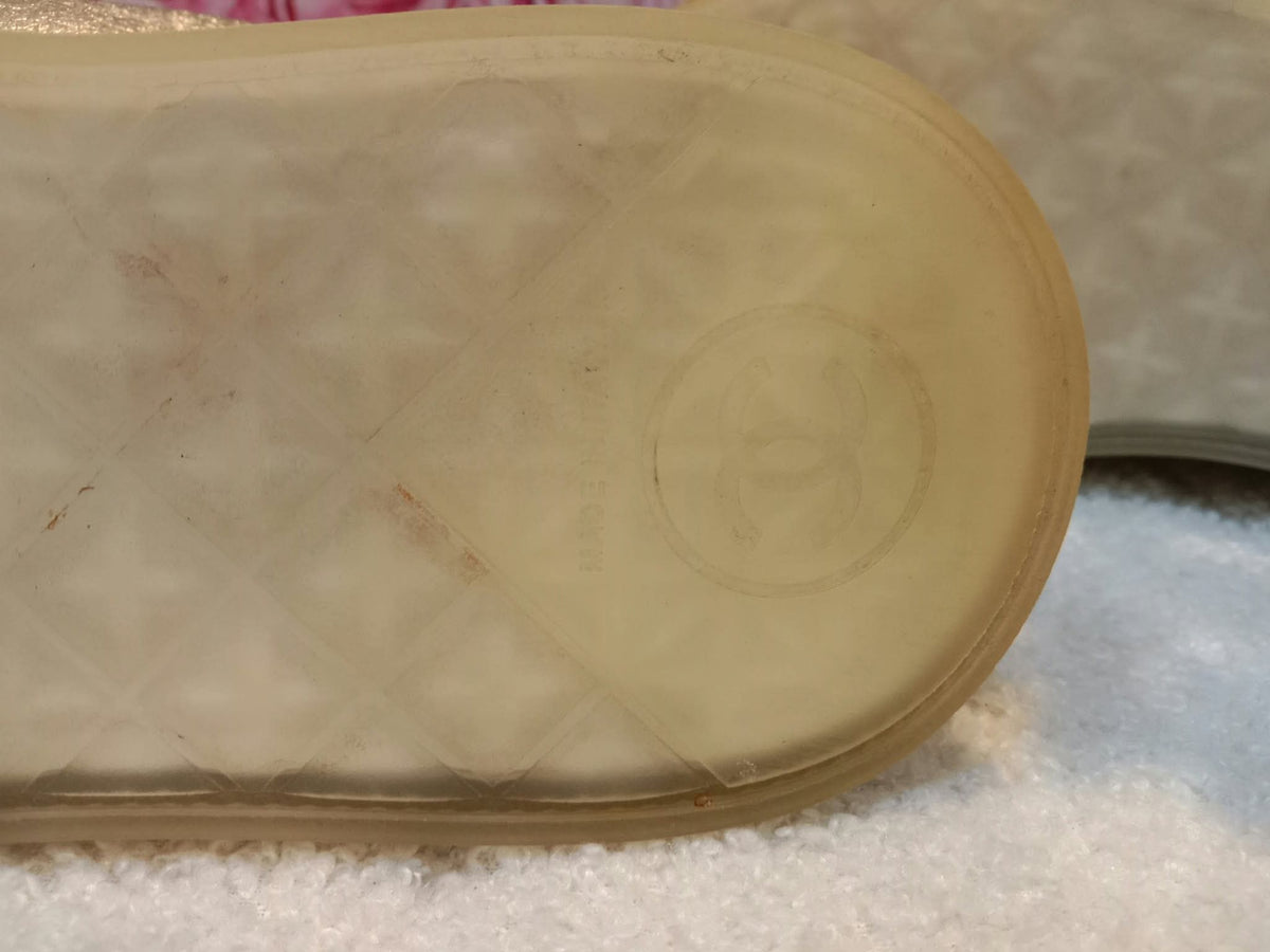 Chanel Interlocking CC Logo Metallic Gold/Beige Lace-up Sneakers with Black Cap Toe Size 35