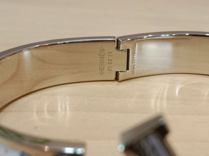 Hermes Clic H Bracelet in the "Grand Apparat Remix" Pattern White Enamel Printed Band Palladium-Plated Hardware GM Size