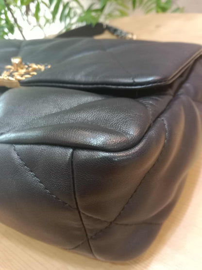 Chanel 19 Beige Midnight Blue Small Series 30