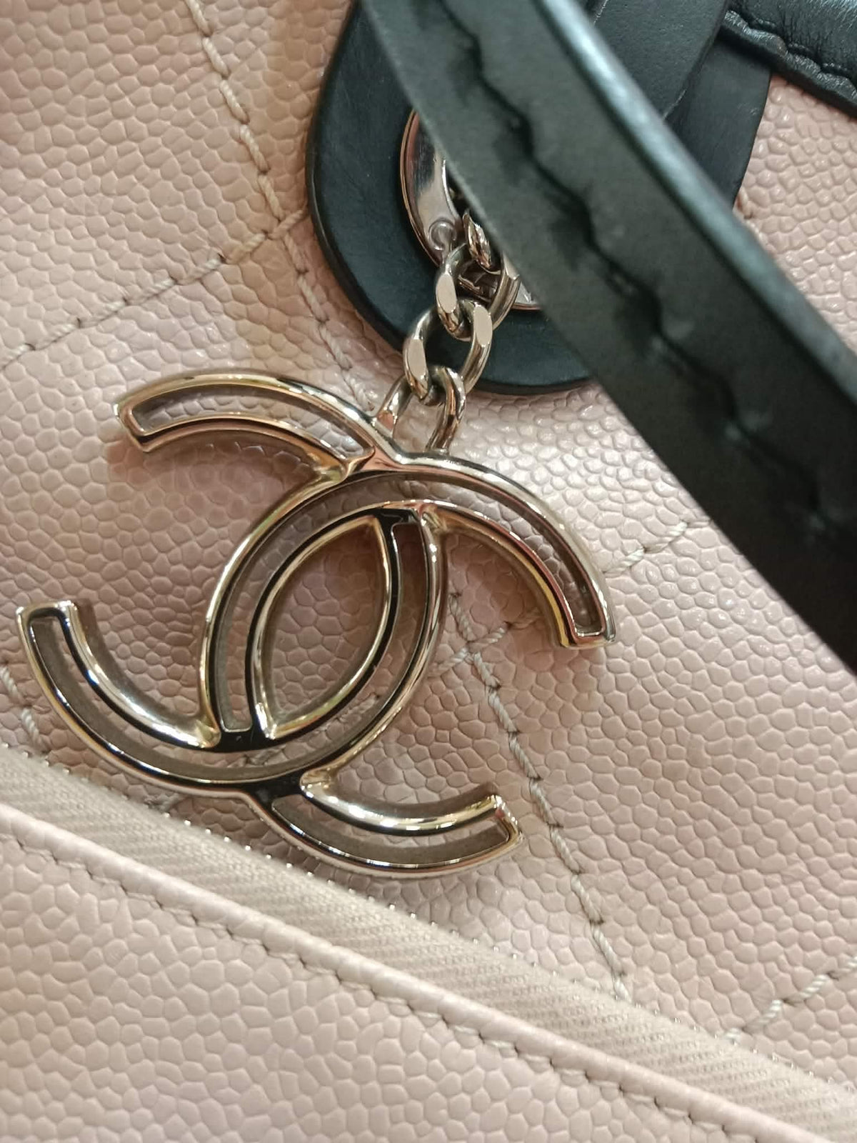 Chanel Totebag Light Pink Series 19