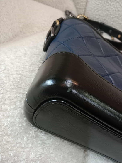 Chanel Gabrielle Small Hobo Bag in Navy/Black Calfskin Series 25