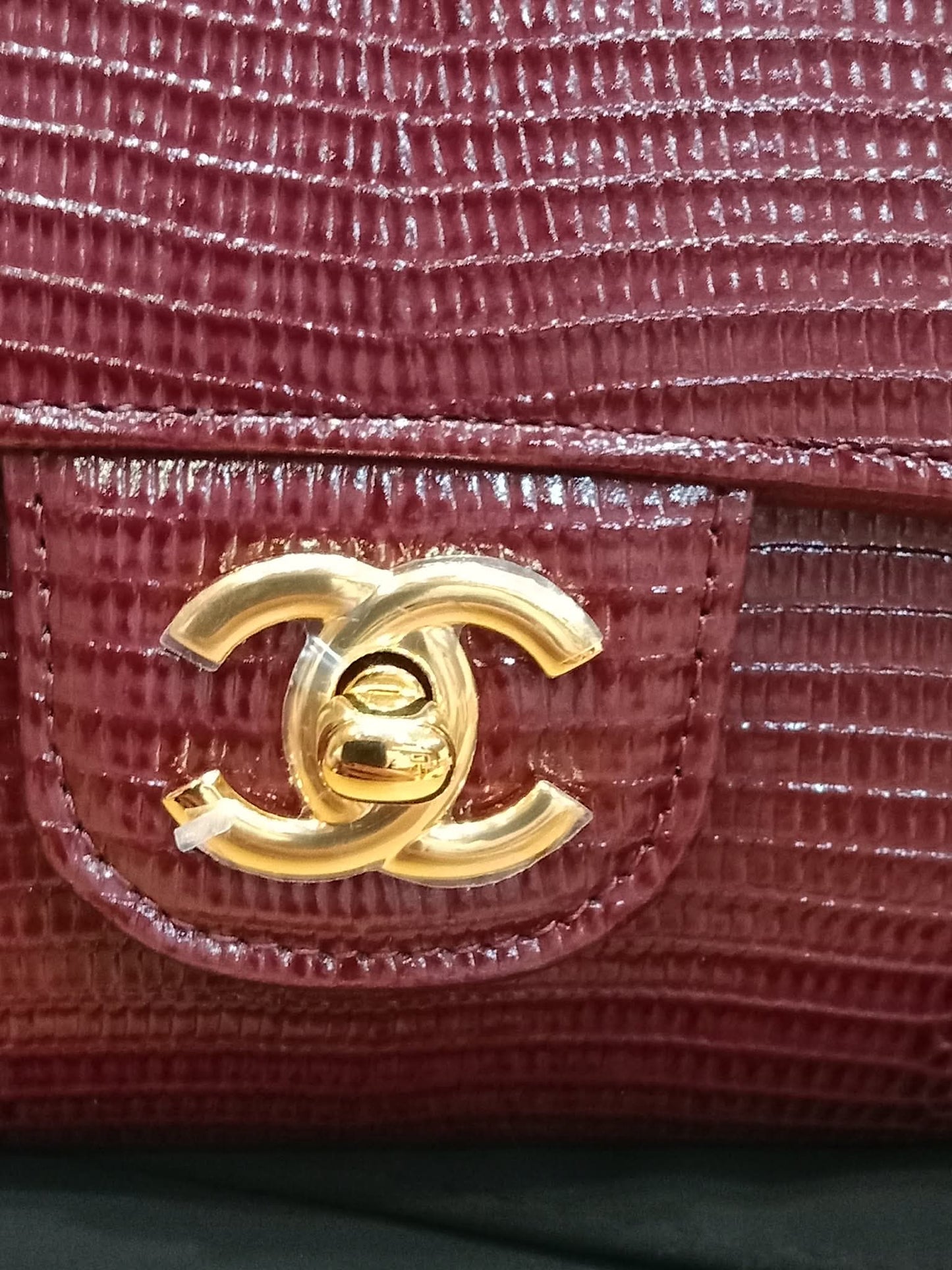 Chanel Tophandle Lizard Embossed Calfskin Clutch Dar Burgundy Microchipped