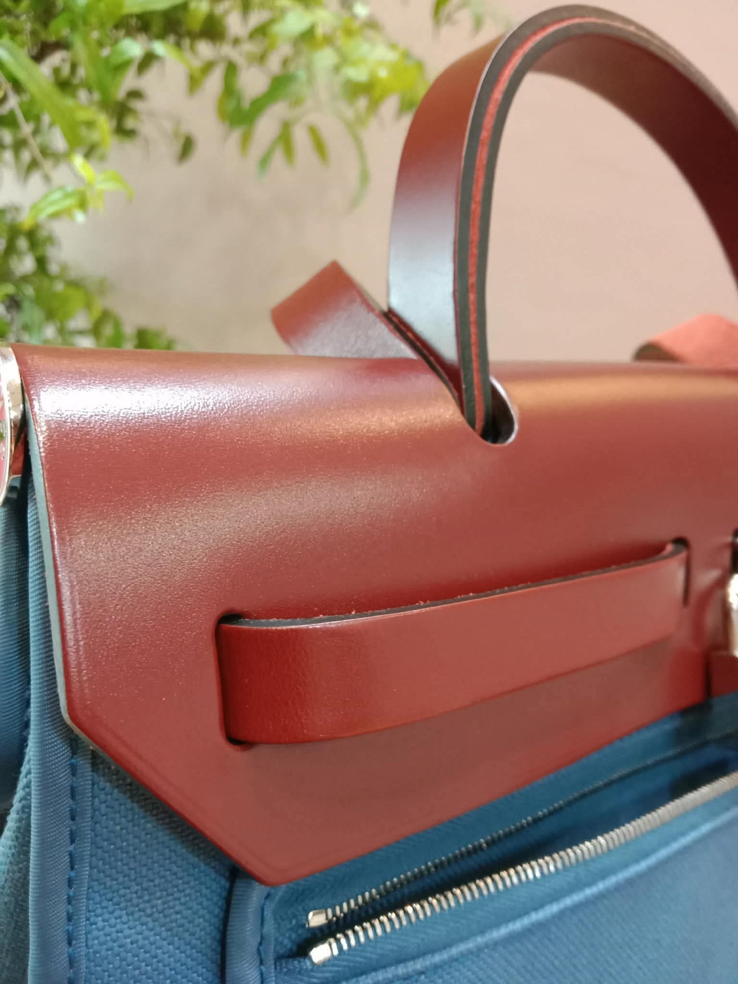 Hermes Herbag Zip 31 Bicolor Blue/Red Canvas & Leather Stamp X 2016