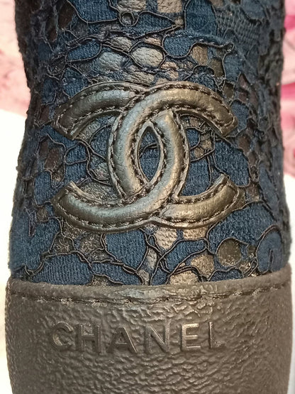 Chanel Navy Blue Floral Lace-Embossed Fabric Hih Top Sneakers Size 37 1/2