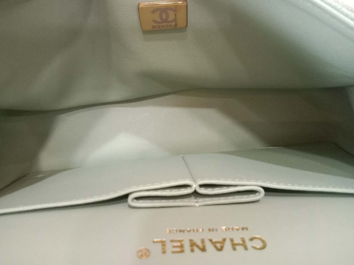 Chanel 24C Timeless Classic Double Flap Caviar Green Caviar Microchipped