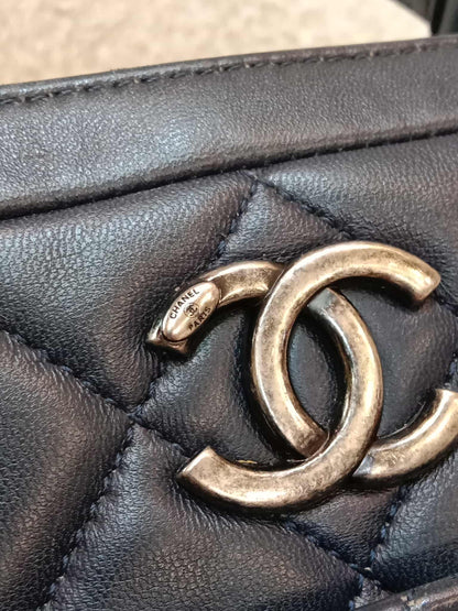 Chanel Trendy CC Bowling Bag Lambskin Series 21