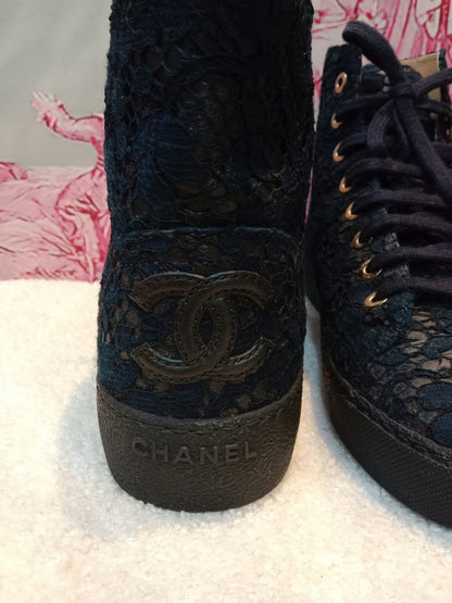 Chanel Navy Blue Floral Lace-Embossed Fabric Hih Top Sneakers Size 37 1/2