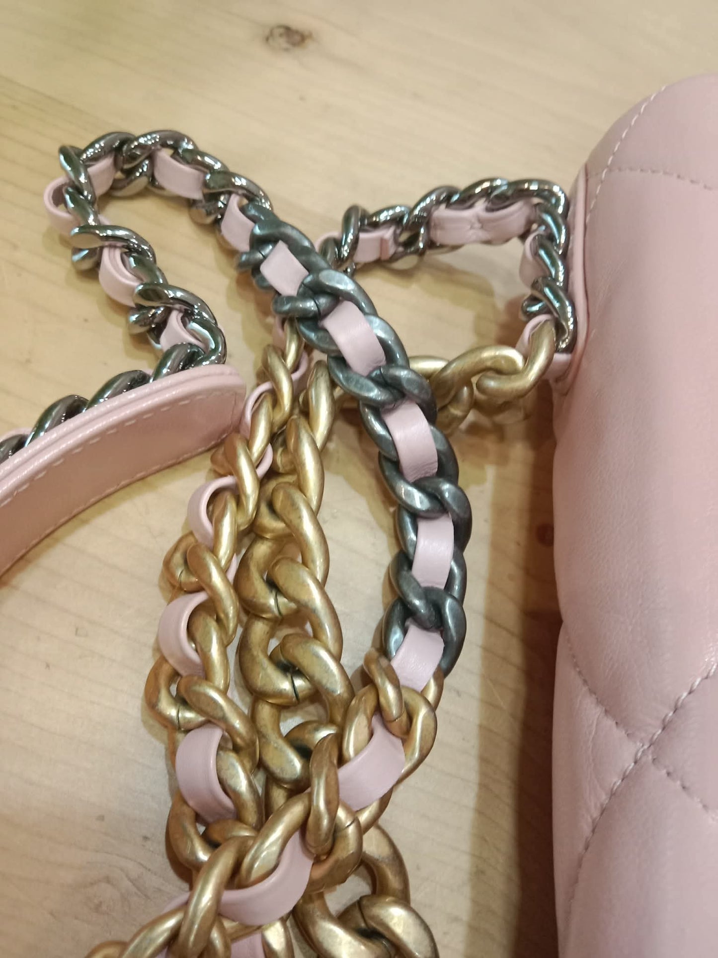 Chanel 19 Lambskin Light Pink Small Series 29