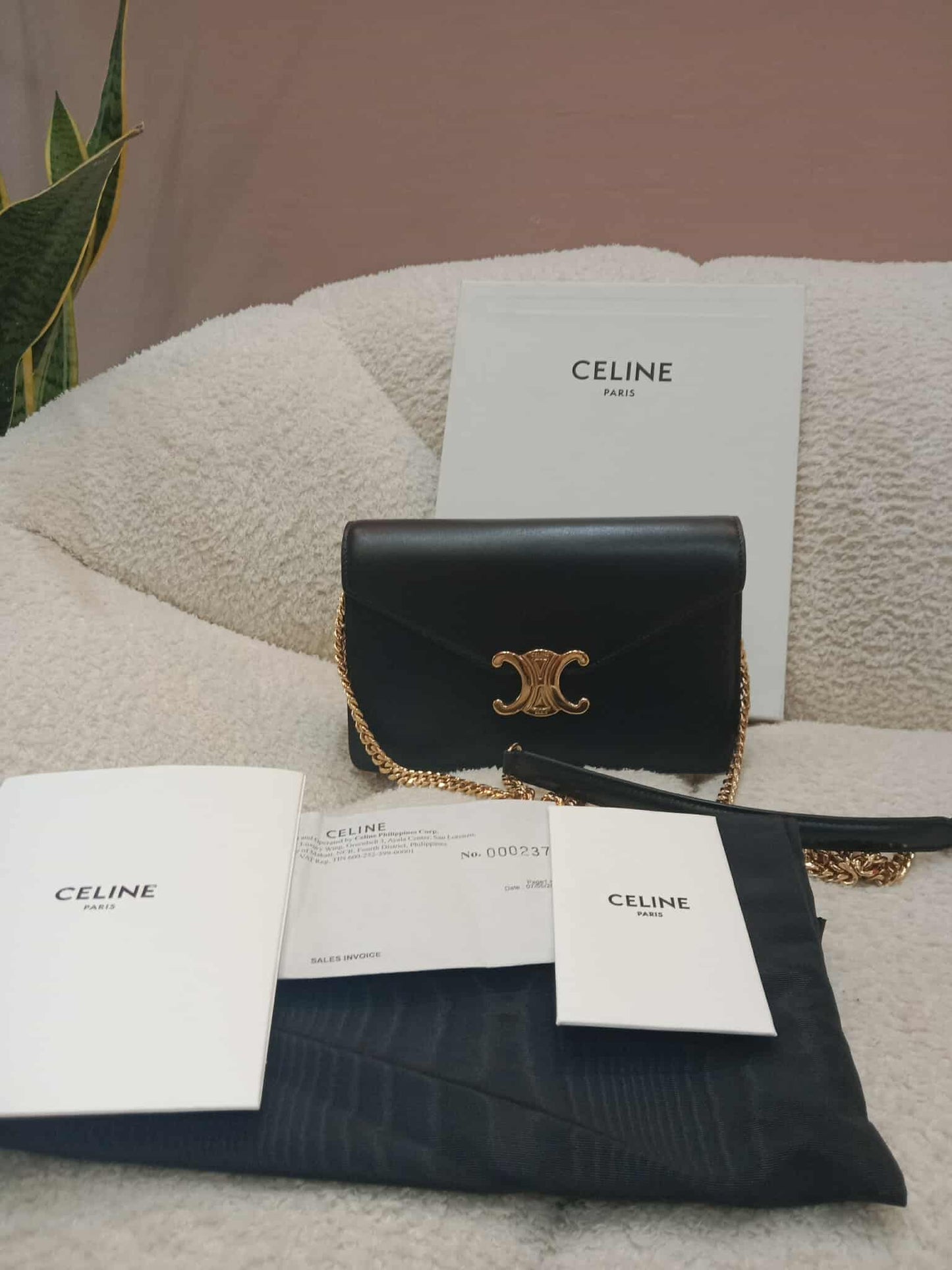 Celine Wallet on Chain Margo in Shiny Calfskin