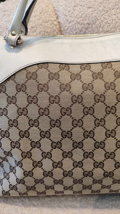 Gucci GG Canvas Trophy Bag Brown/White