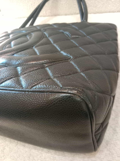 Chanel Medallion Black Caviar Series 7