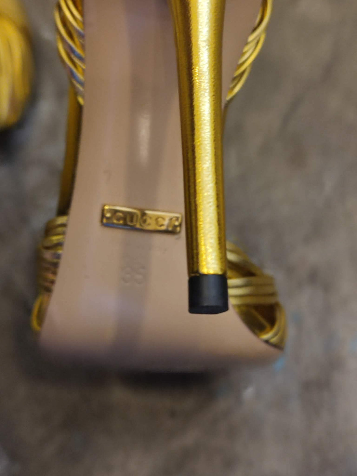 Gucci Allie Knotted Metallic Gold Heels Size 35