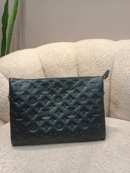 Louis Vuitton Coussin Black