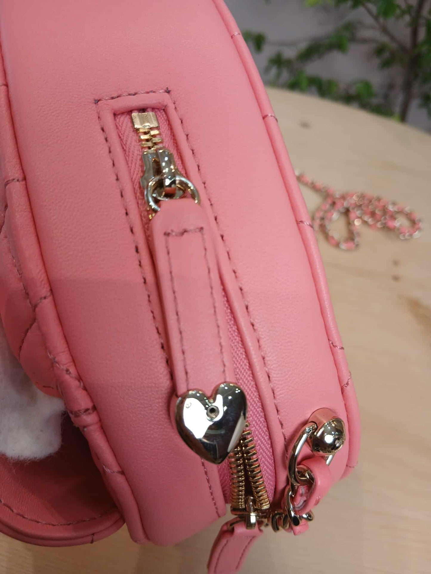 Chanel CC in Love Heart Bag Lambskin Pink Microchipped