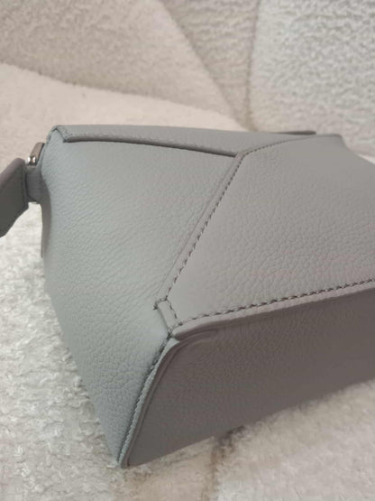 Loewe Puzzle Bag in Pearl Gray