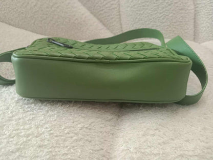 Bottega Veneta Nappa Intrecciato Camera