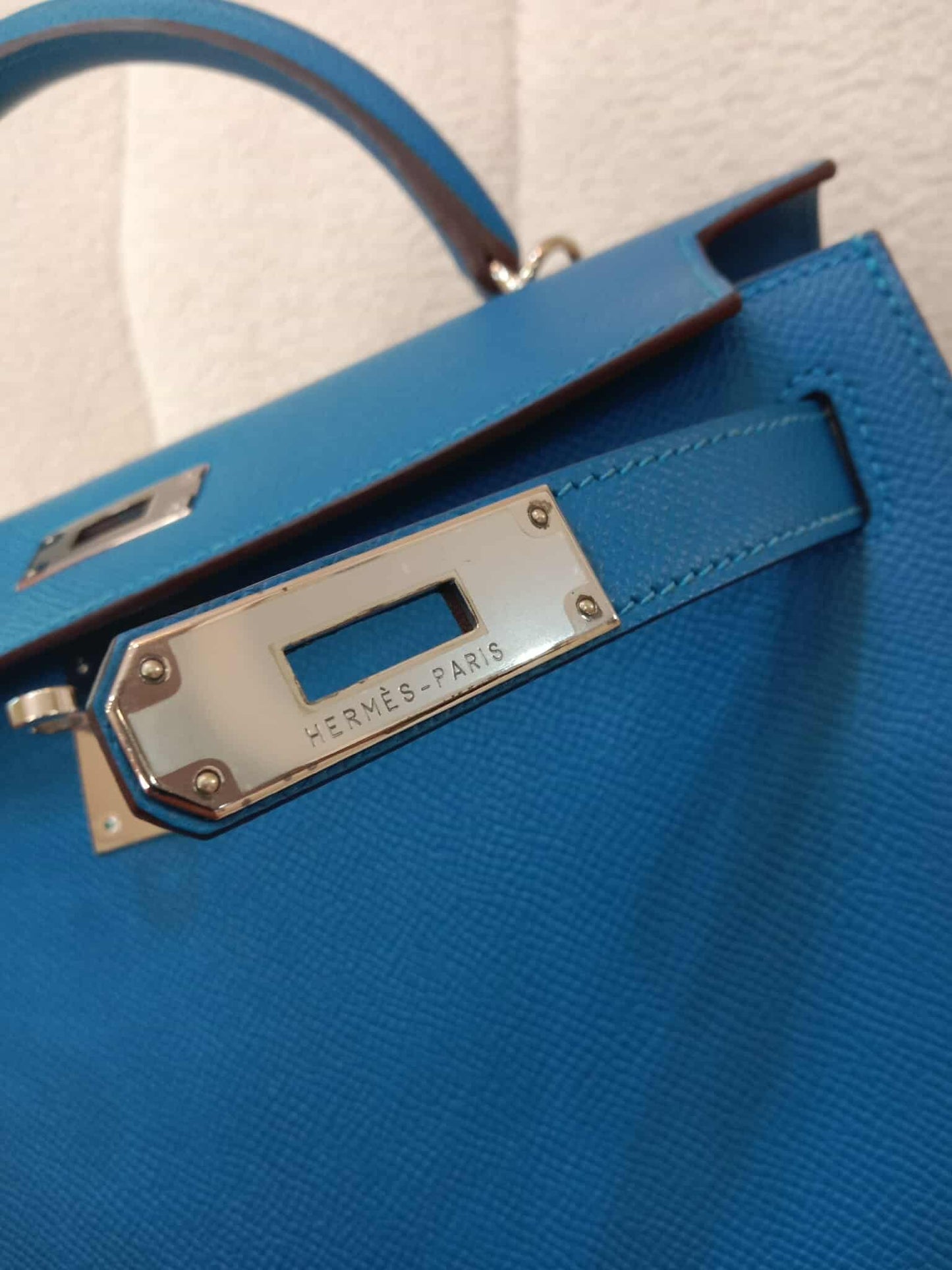 Hermes Kelly 28 Mykonos Sellier Epsom Stamp O Square 2011