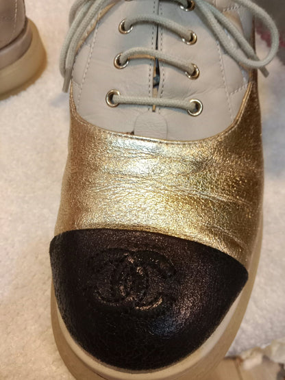 Chanel Interlocking CC Logo Metallic Gold/Beige Lace-up Sneakers with Black Cap Toe Size 35