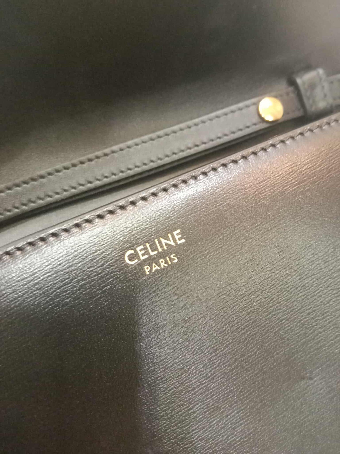 Celine Wallet on Chain Margo in Shiny Calfskin