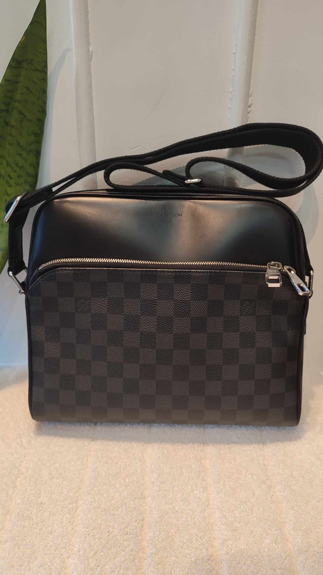 Louis Vuitton Dayton Crossbody Bag Damier Graphite MM