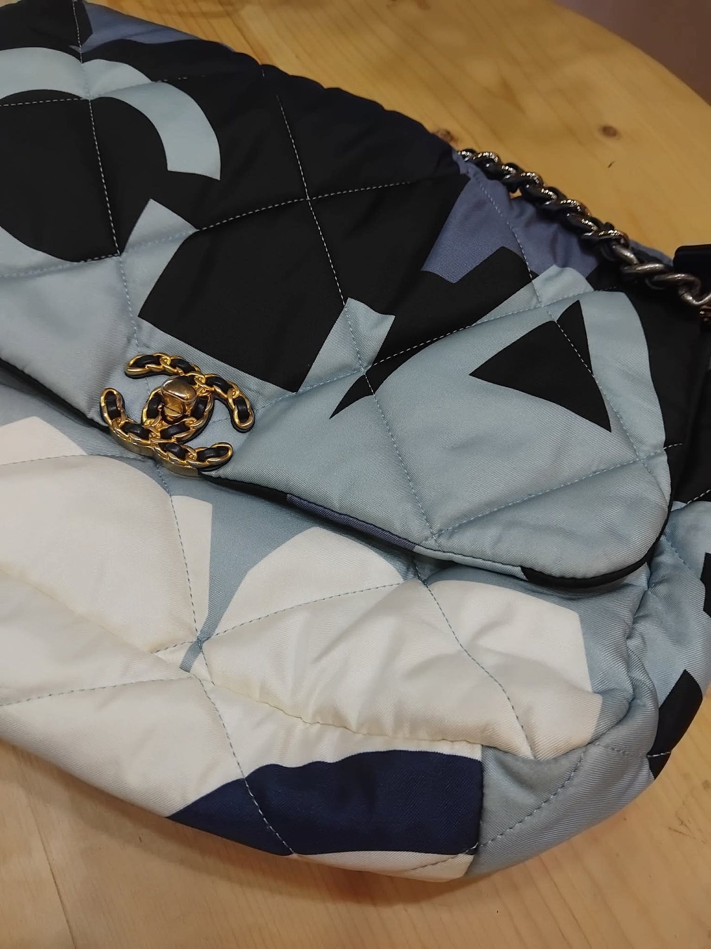 Chanel 19 Printed Silk Blue-Toned Quilted Maxi Flap Bag Series 30