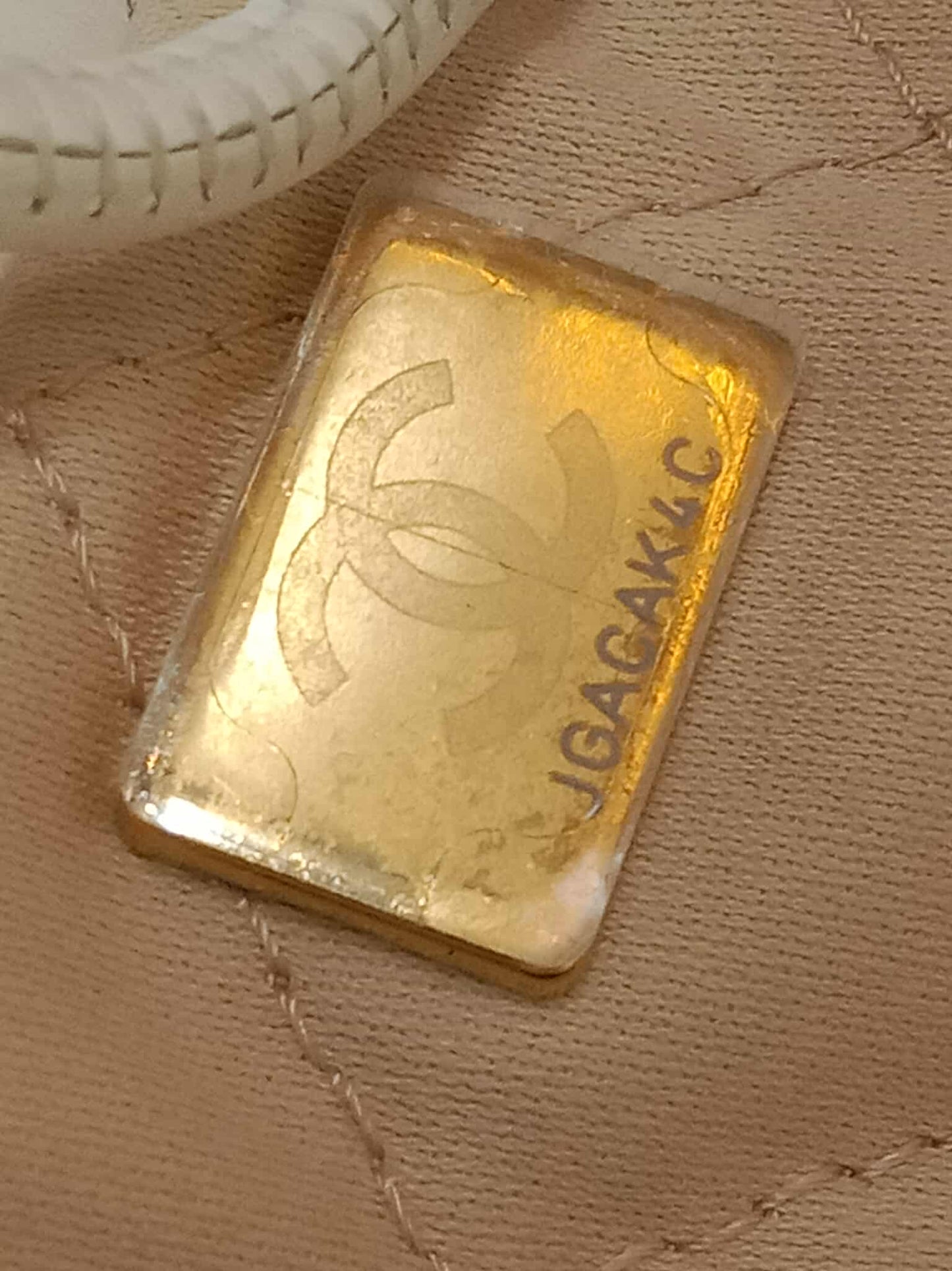 Chanel 22 Mini Tote Lambskin White Microchipped