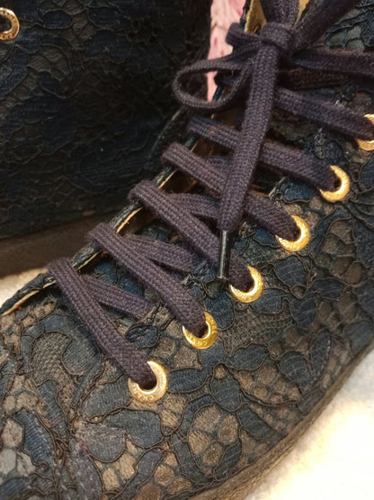 Chanel Navy Blue Floral Lace-Embossed Fabric Hih Top Sneakers Size 37 1/2