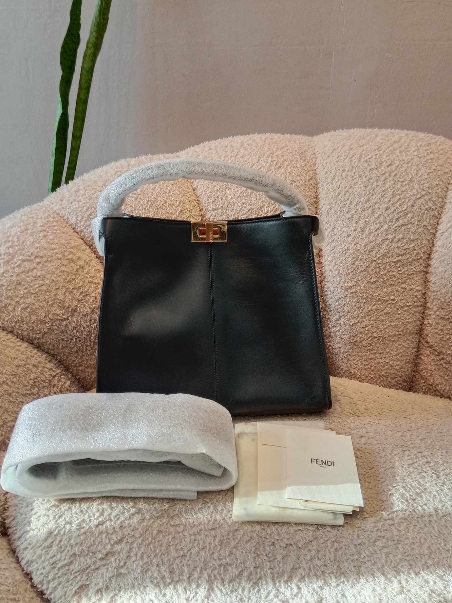 Fendi Peekaboo Lite Turu Black Nero Fragola