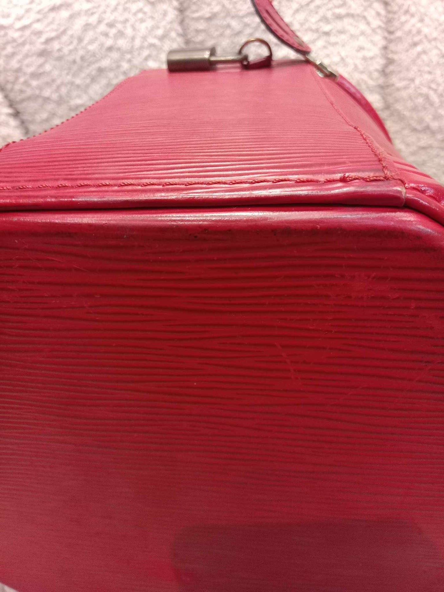 Louis Vuitton Red Epi Cannes Vanity Case