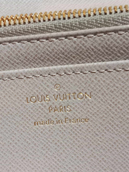 Louis Vuitton Twist Taupe Epi Wallet