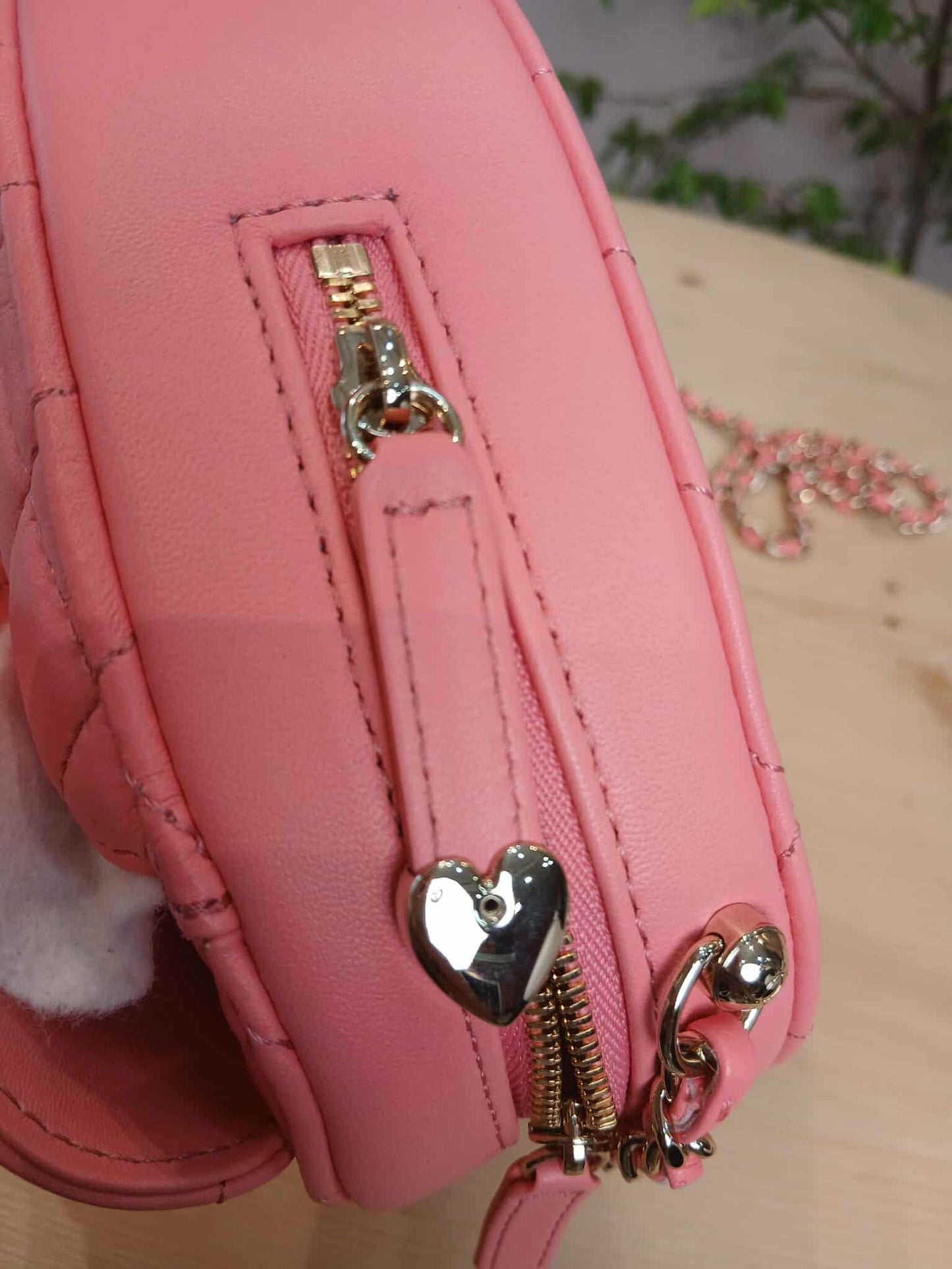 Chanel CC in Love Heart Bag Lambskin Pink Microchipped