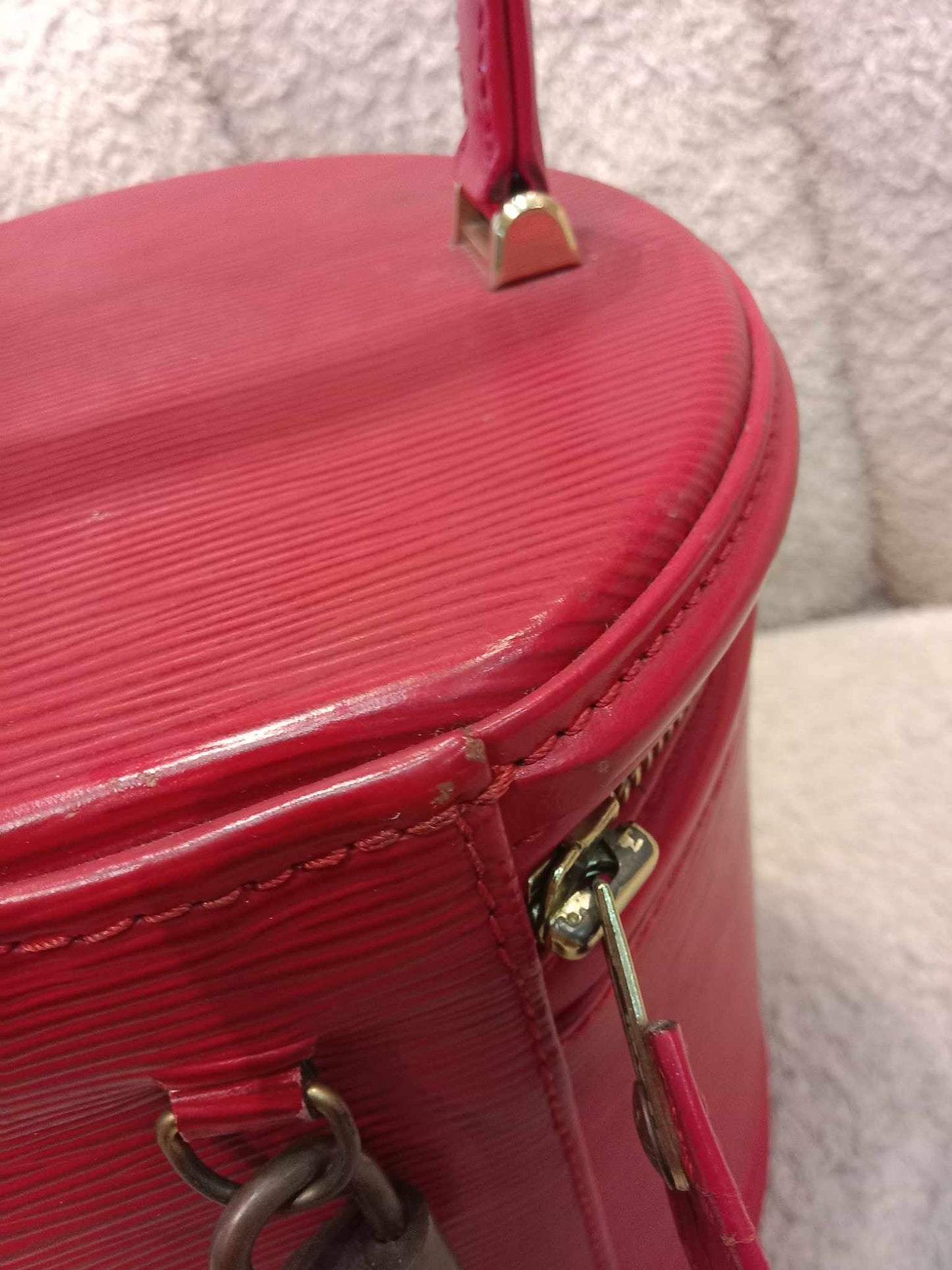 Louis Vuitton Red Epi Cannes Vanity Case