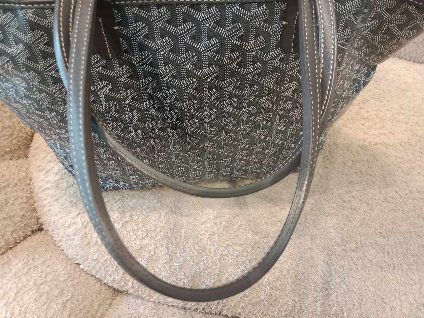 Goyard Artois Gray PM