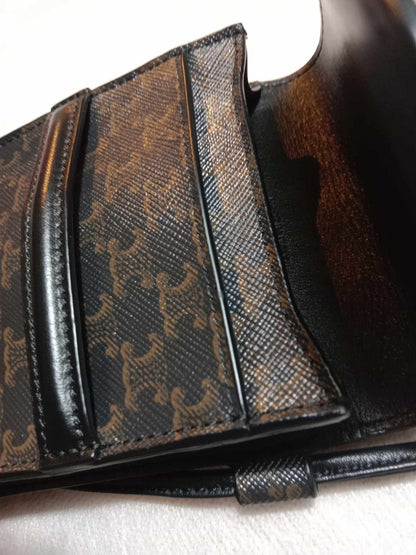 Celine Triomphe Phone Flap Pouch Black-Brown