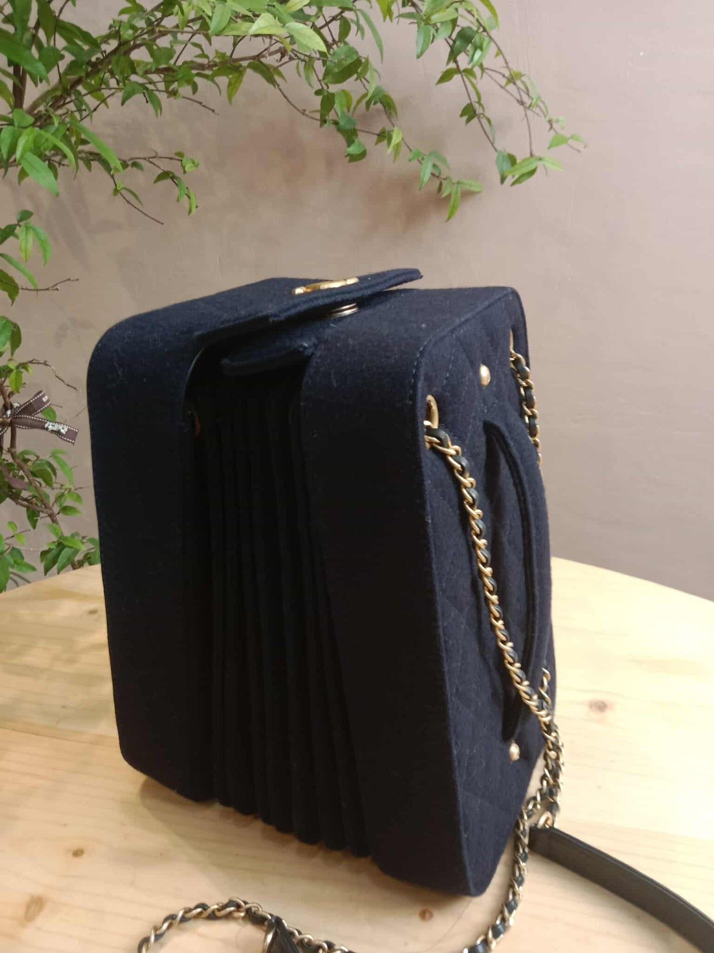 Chanel Paris-Hamburg Accordion Quilted Navy Blue Wool Aged Crossbody Runway Bag Series 25