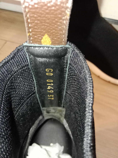 Louis Vuitton Aftergame Logo Sneakers Black 37