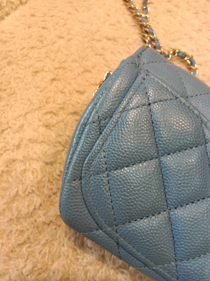 Chanel Classic Case Blue Quilted Caviar with Chain Series 31