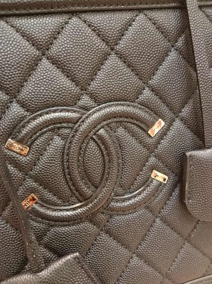 Chanel CC Filigree Vanity Case Caviar Black Large Series 29