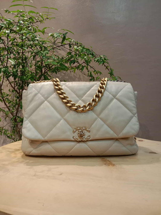 Chanel 19 Maxi Flap Lambskin Beige Series 30