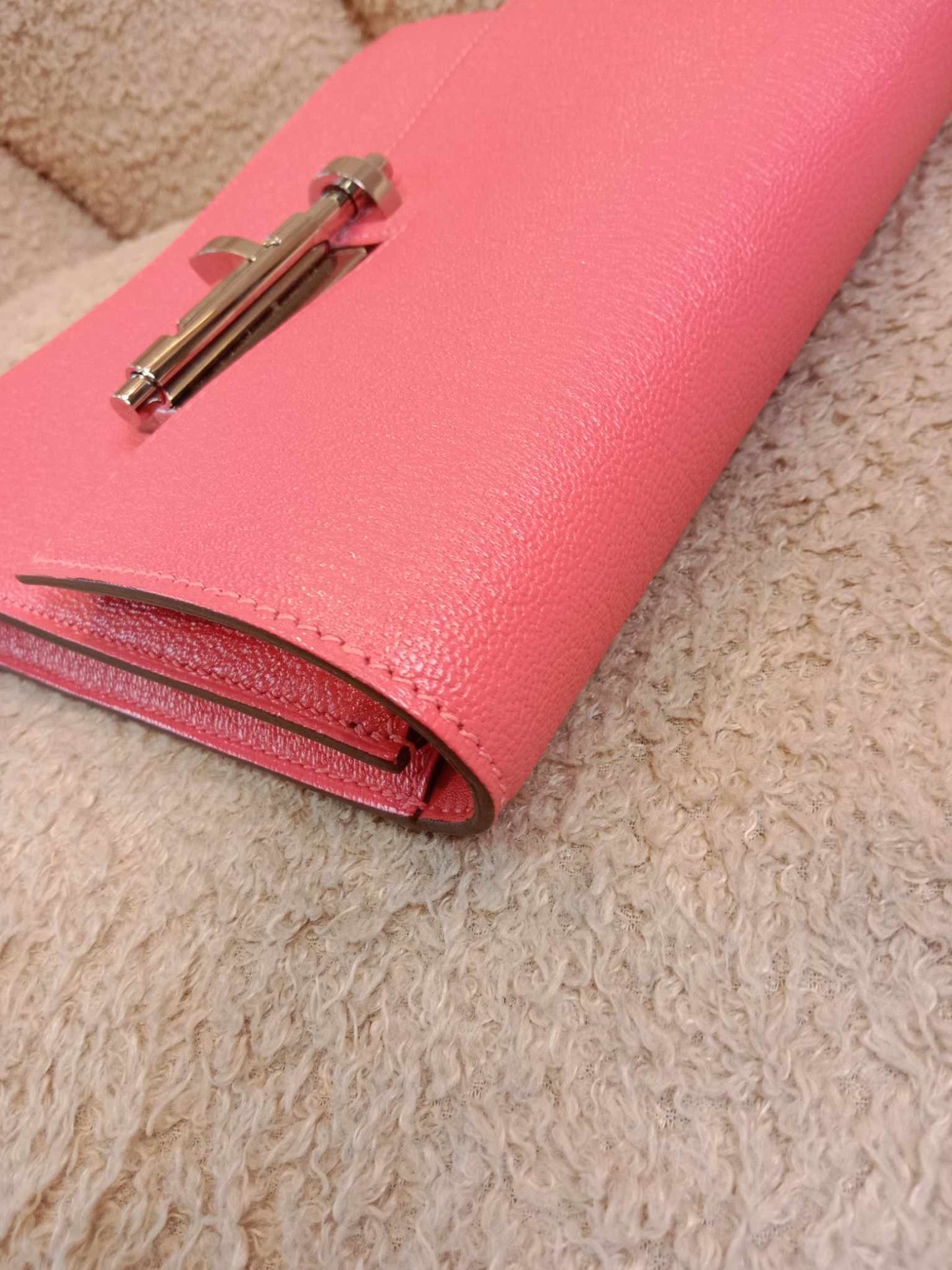 Hermes Verrou Clutch Rose Lipstick Chevre Stamp Y 2021